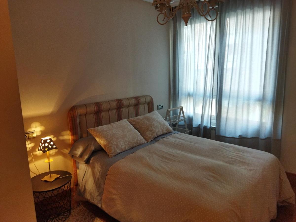 Centrico Apartamento Oviedo Parking Y Wifi Gratuitos Admite Mascotas Exteriör bild