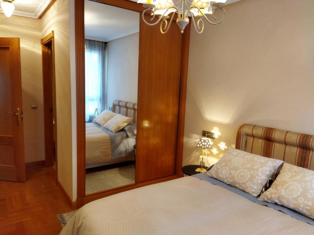 Centrico Apartamento Oviedo Parking Y Wifi Gratuitos Admite Mascotas Exteriör bild