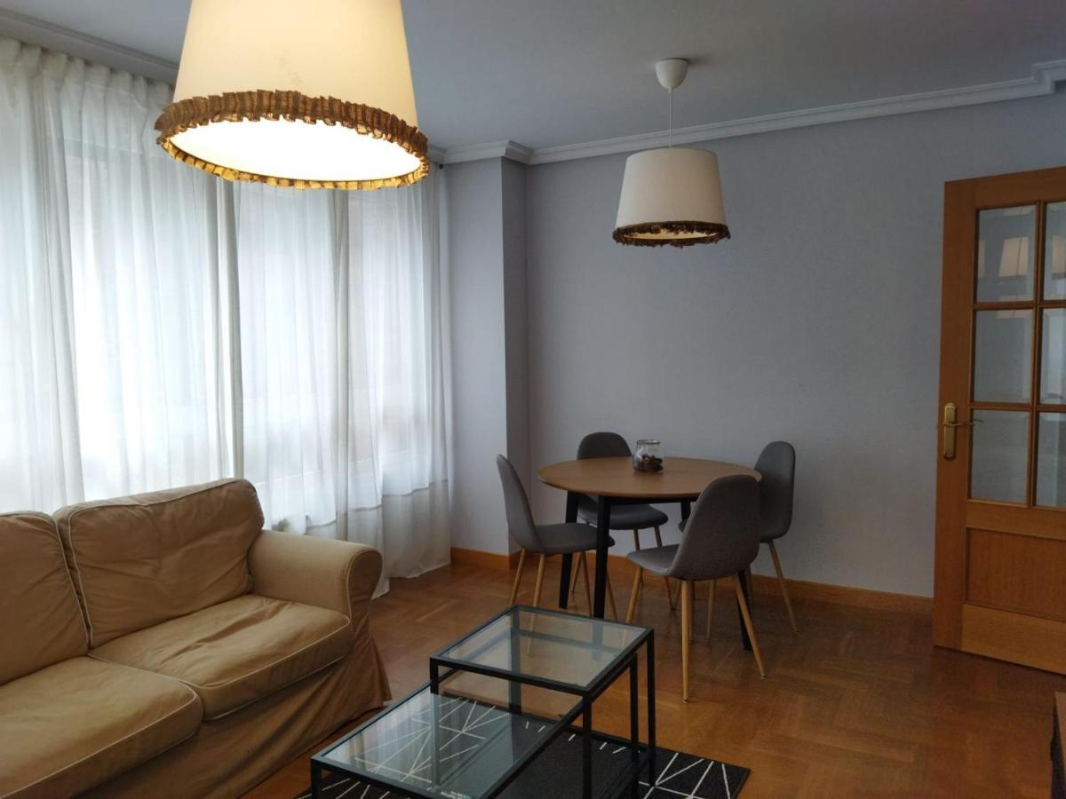Centrico Apartamento Oviedo Parking Y Wifi Gratuitos Admite Mascotas Exteriör bild