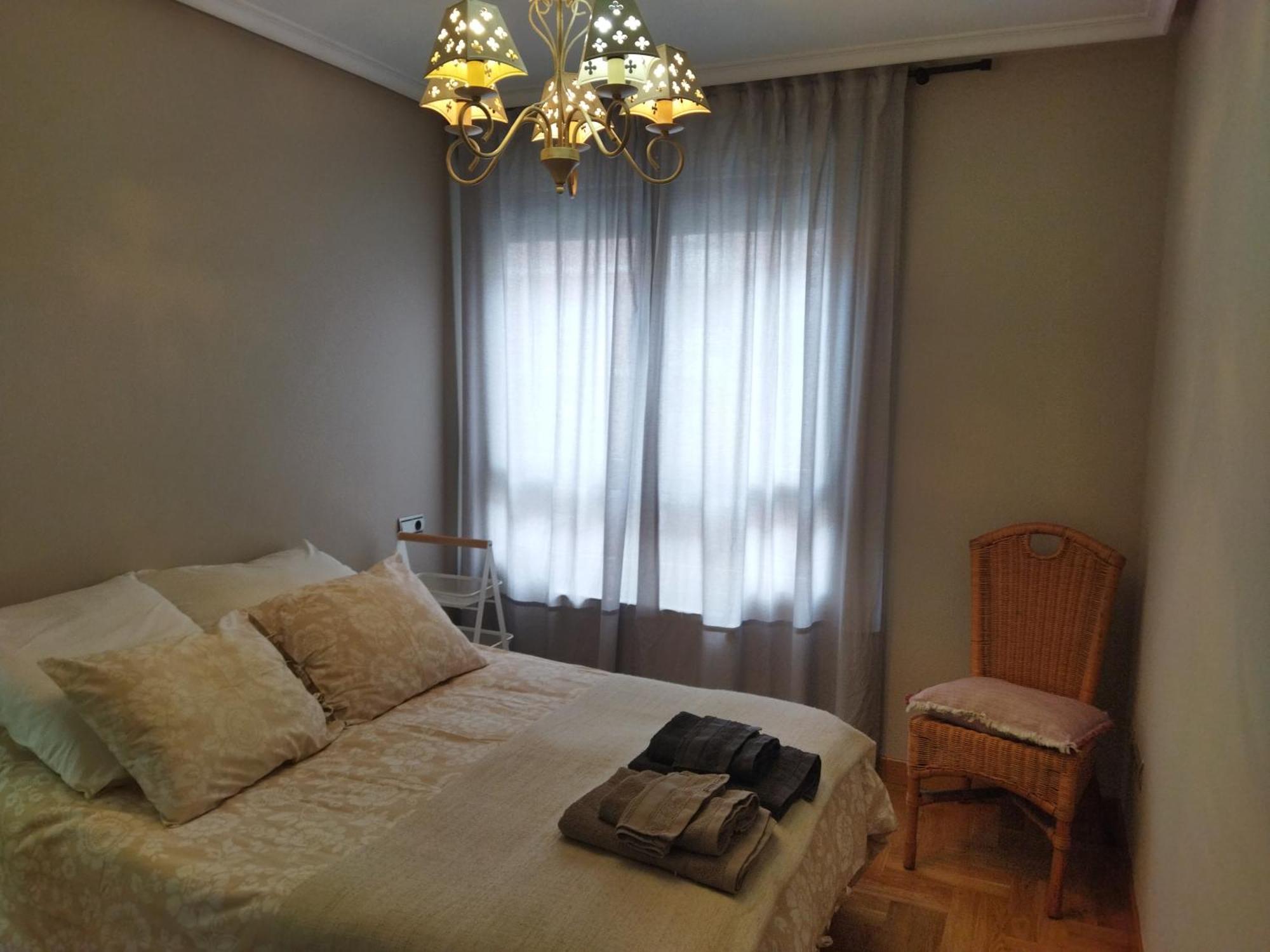 Centrico Apartamento Oviedo Parking Y Wifi Gratuitos Admite Mascotas Exteriör bild
